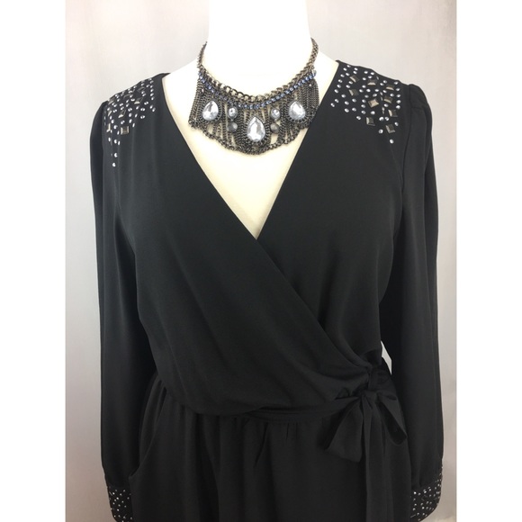 City Chic Dresses & Skirts - NWOT City Chic studded dress w/pockets